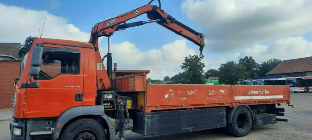 MAN TG-M18.280PS Hiab 111B-2 mit Funk - 드롭사이드/ 플랫베드 트럭, 크레인 트럭 : 사진 1 MAN TG-M18.280PS Hiab 111B-2 mit Funk - 드롭사이드/ 플랫베드 트럭, 크레인 트럭 : 사진 1