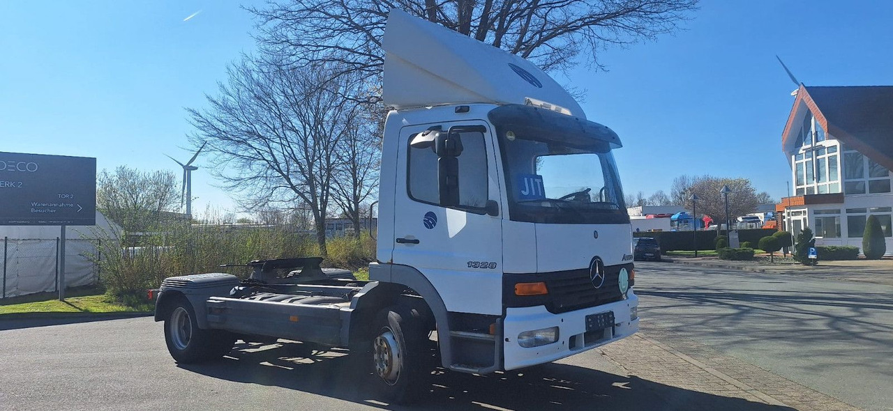 Mercedes-Benz 1328 SZM Atego - 트랙터 유닛 : 사진 1 Mercedes-Benz 1328 SZM Atego - 트랙터 유닛 : 사진 1
