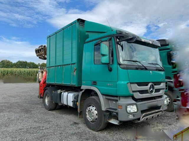 Mercedes-Benz 1844K 4x2 Kipper mit Kran Blattgefedert - 덤프트럭, 크레인 트럭 : 사진 2 Mercedes-Benz 1844K 4x2 Kipper mit Kran Blattgefedert - 덤프트럭, 크레인 트럭 : 사진 2