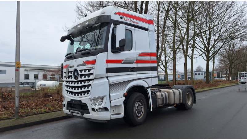 Mercedes-Benz 1845 Arocs 4x4 HD 1-Hand - 트랙터 유닛 : 사진 1 Mercedes-Benz 1845 Arocs 4x4 HD 1-Hand - 트랙터 유닛 : 사진 1
