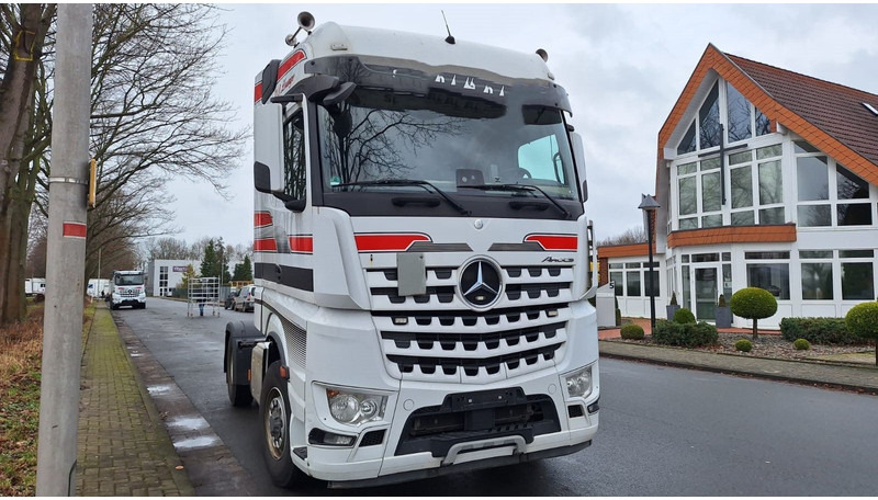 Mercedes-Benz 1845 Arocs 4x4 HD 1-Hand - 트랙터 유닛 : 사진 2 Mercedes-Benz 1845 Arocs 4x4 HD 1-Hand - 트랙터 유닛 : 사진 2