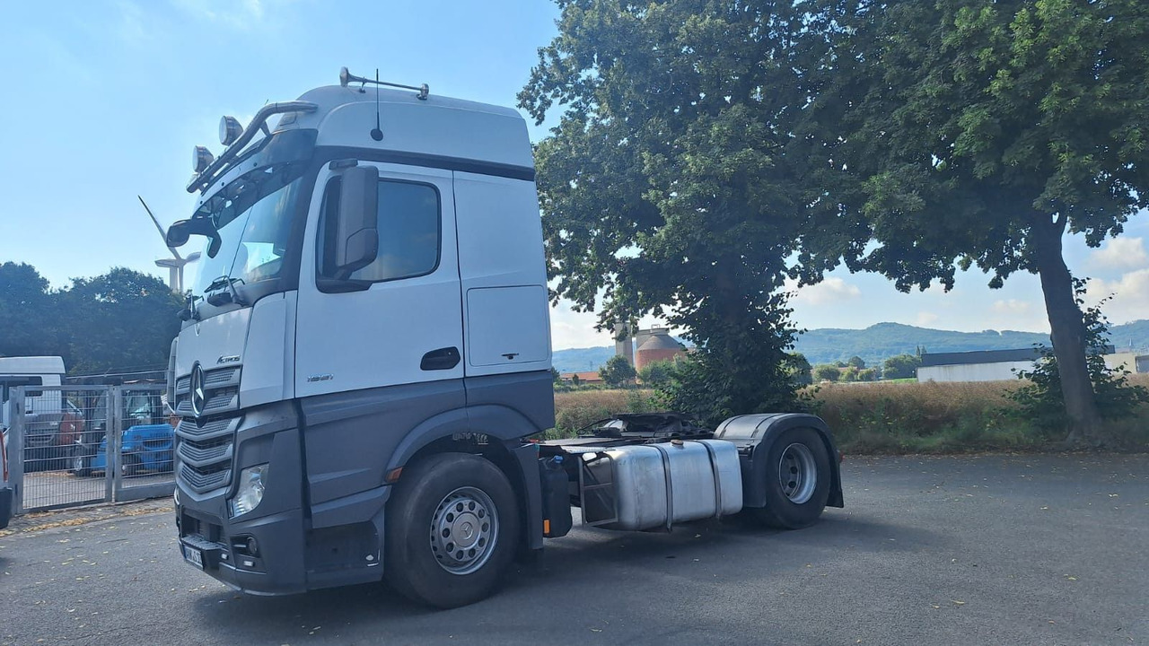 Mercedes-Benz 1851Actros 4 2-Achser SZM - 트랙터 유닛 : 사진 1 Mercedes-Benz 1851Actros 4 2-Achser SZM - 트랙터 유닛 : 사진 1