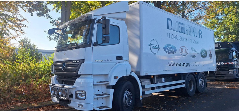 Mercedes-Benz 2540 Koffer mit LBW - 박스 트럭 : 사진 2 Mercedes-Benz 2540 Koffer mit LBW - 박스 트럭 : 사진 2