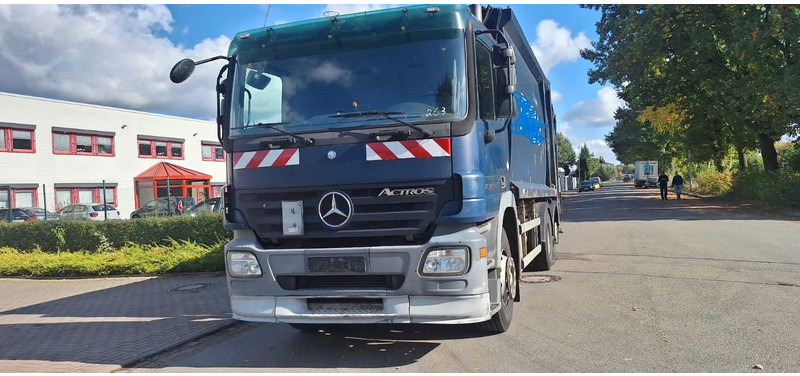 Mercedes-Benz 2632 Müllwgen 6x2 M.Haus Blatt/Luft - 쓰레기차 : 사진 3 Mercedes-Benz 2632 Müllwgen 6x2 M.Haus Blatt/Luft - 쓰레기차 : 사진 3