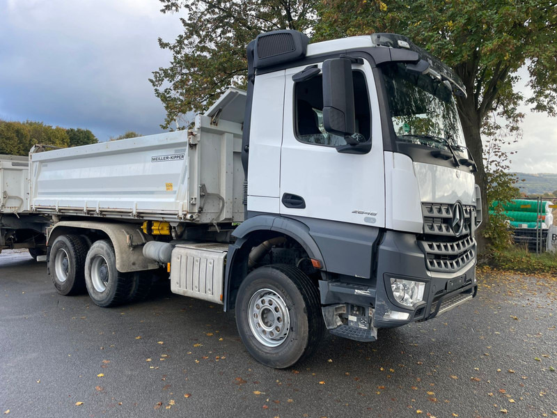 Mercedes-Benz 2648 3348 - 덤프트럭 : 사진 4 Mercedes-Benz 2648 3348 - 덤프트럭 : 사진 4