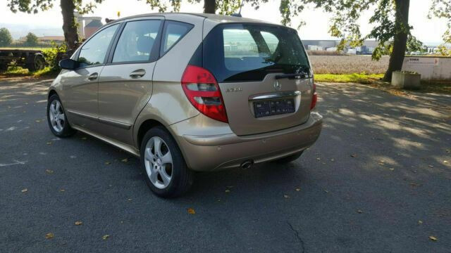 Mercedes-Benz A 200 CDI - 차량 : 사진 3 Mercedes-Benz A 200 CDI - 차량 : 사진 3