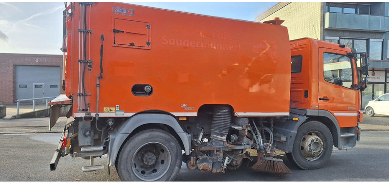 Mercedes-Benz Atego 1524 2 6-Zyl. 4x2 - 거리 청소 차량 : 사진 2 Mercedes-Benz Atego 1524 2 6-Zyl. 4x2 - 거리 청소 차량 : 사진 2