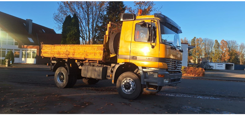 Mercedes-Benz Axor 1843 - 덤프트럭 : 사진 3 Mercedes-Benz Axor 1843 - 덤프트럭 : 사진 3