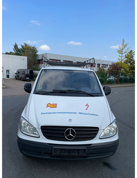 Mercedes-Benz Vito 111 - 소형 밴 : 사진 4 Mercedes-Benz Vito 111 - 소형 밴 : 사진 4