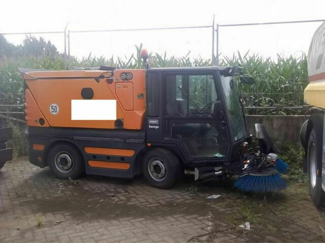 SCHMIDT Compact 200 German Maschine - 거리 청소 차량 : 사진 5 SCHMIDT Compact 200 German Maschine - 거리 청소 차량 : 사진 5