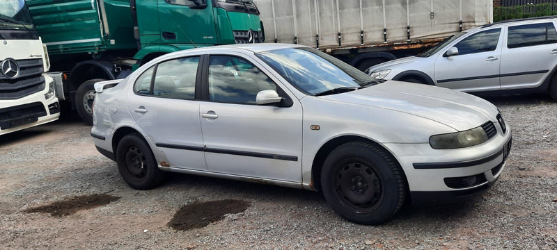 SEAT Toledo Signo 1,8 20V Autom - 차량 : 사진 1 SEAT Toledo Signo 1,8 20V Autom - 차량 : 사진 1