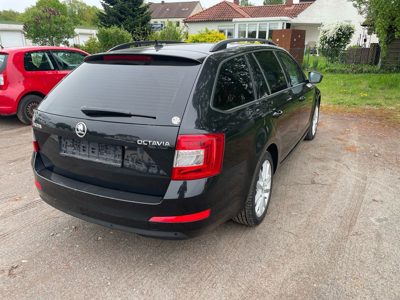 Skoda Octavia 2.0 TDI Green tec Solution Combi - 차량 : 사진 3 Skoda Octavia 2.0 TDI Green tec Solution Combi - 차량 : 사진 3