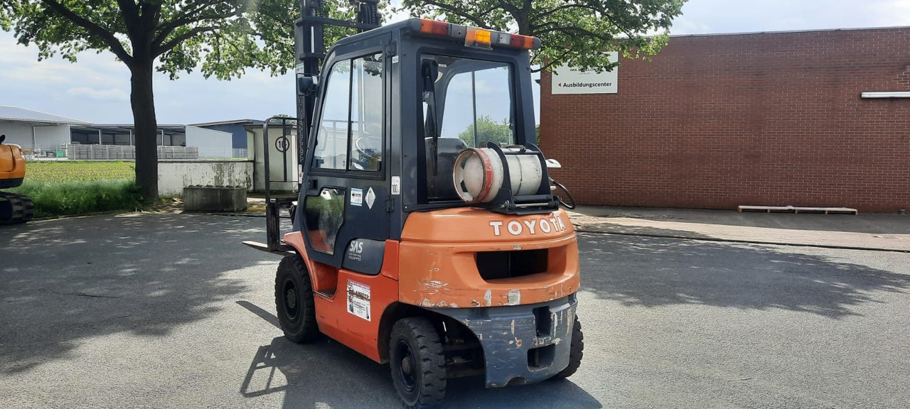 Toyota 42-7FGF20 - LPG 지게차 : 사진 2 Toyota 42-7FGF20 - LPG 지게차 : 사진 2