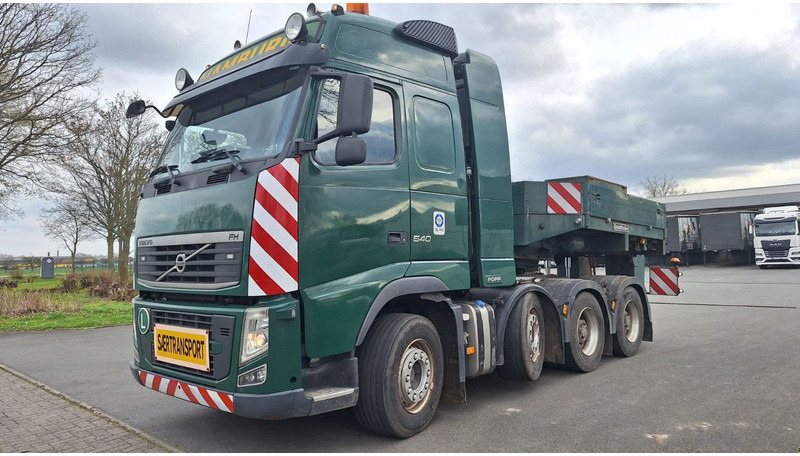 Volvo FH 540 8x4 120To - 트랙터 유닛 : 사진 1 Volvo FH 540 8x4 120To - 트랙터 유닛 : 사진 1