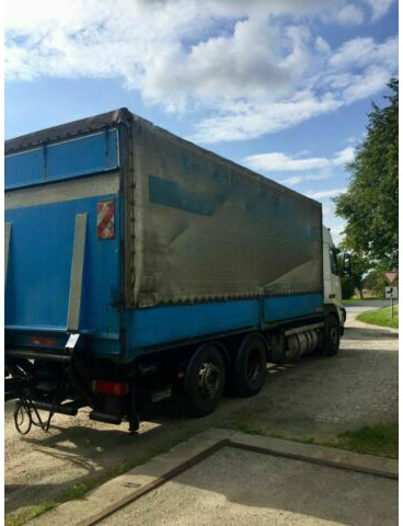 Volvo FH12-420 Euro:4Plane Spriegel mit LBW 3000kg - 커튼사이더 트럭 : 사진 3 Volvo FH12-420 Euro:4Plane Spriegel mit LBW 3000kg - 커튼사이더 트럭 : 사진 3