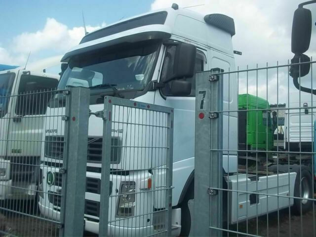 Volvo FH12-420 Globelt. VEB Klima Kipphydraulik - 트랙터 유닛 : 사진 3 Volvo FH12-420 Globelt. VEB Klima Kipphydraulik - 트랙터 유닛 : 사진 3