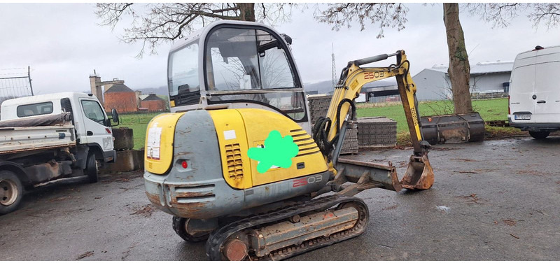 WACKER NEUSON Wacker Neuson 2503-WD Radbagger - 미니 굴삭기 : 사진 1 WACKER NEUSON Wacker Neuson 2503-WD Radbagger - 미니 굴삭기 : 사진 1