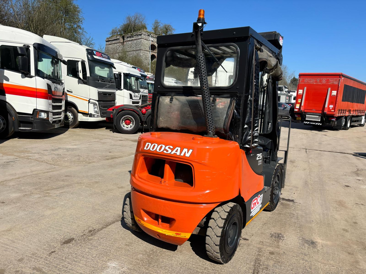 2012 DOOSAN D25S-5 Forklift - 디젤 지게차 : 사진 4 2012 DOOSAN D25S-5 Forklift - 디젤 지게차 : 사진 4