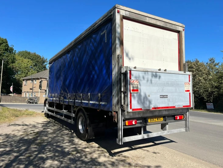 커튼사이더 트럭 2013 Iveco Eurocargo Curtainsider : 사진 8