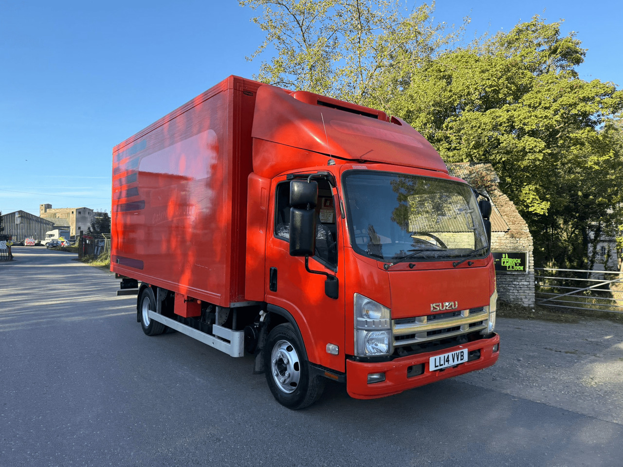 2014 Izuzu Refrigerated Truck - 냉동탑차 : 사진 3 2014 Izuzu Refrigerated Truck - 냉동탑차 : 사진 3