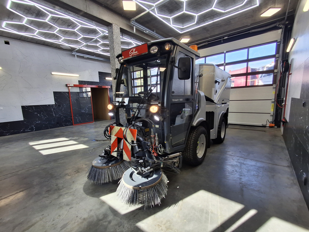 HAKO Citymaster 1600 Kehrmaschine Zamiatarka PM2.5 Euro 6 2019r - 거리 청소 차량 : 사진 5 HAKO Citymaster 1600 Kehrmaschine Zamiatarka PM2.5 Euro 6 2019r - 거리 청소 차량 : 사진 5