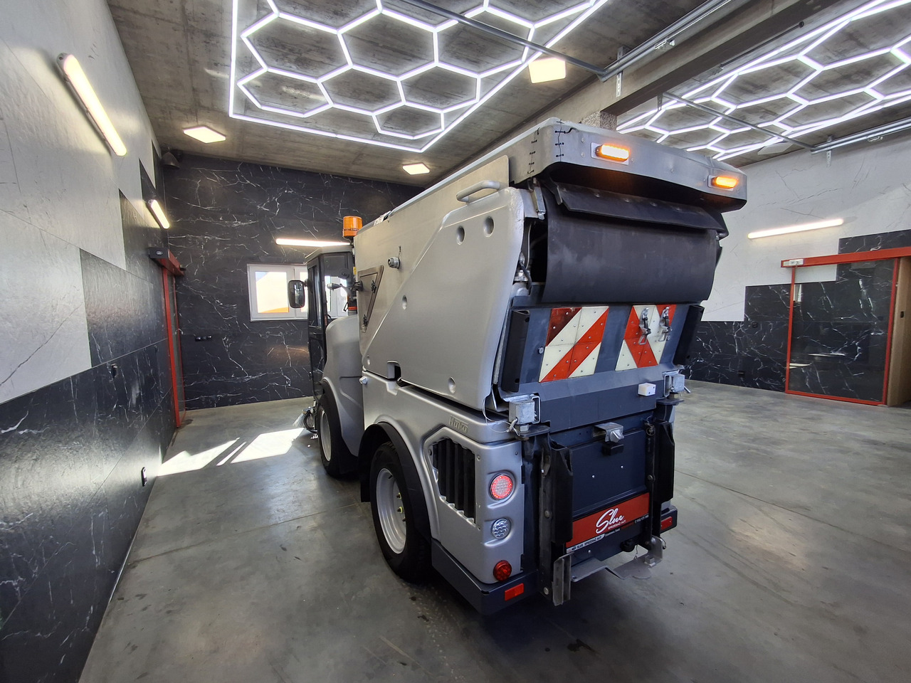 HAKO Citymaster 1600 Kehrmaschine Zamiatarka PM2.5 Euro 6 2019r - 거리 청소 차량 : 사진 3 HAKO Citymaster 1600 Kehrmaschine Zamiatarka PM2.5 Euro 6 2019r - 거리 청소 차량 : 사진 3