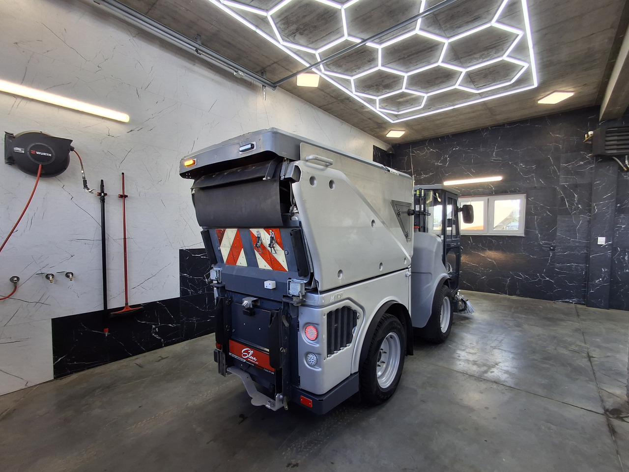 HAKO Citymaster 1600 Kehrmaschine Zamiatarka PM2.5 Euro 6 2019r - 거리 청소 차량 : 사진 2 HAKO Citymaster 1600 Kehrmaschine Zamiatarka PM2.5 Euro 6 2019r - 거리 청소 차량 : 사진 2