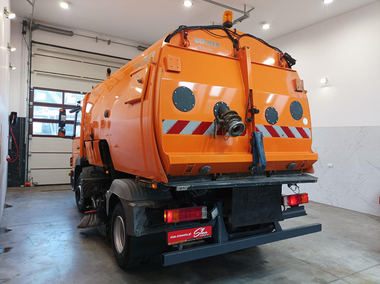 MERCEDES-BENZ Atego 1018 Zamiatarka Kehrmaschine BUCHER Szczotki L/R PM10 2 Silniki 2012r - 거리 청소 차량 : 사진 3 MERCEDES-BENZ Atego 1018 Zamiatarka Kehrmaschine BUCHER Szczotki L/R PM10 2 Silniki 2012r - 거리 청소 차량 : 사진 3