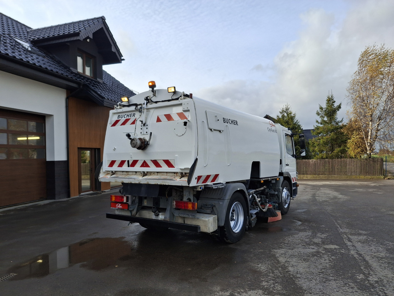 Mercedes-Benz Atego 1524 Zamiatarka Kehrmaschine BUCHER 2 Motoren Sweeper - 거리 청소 차량 : 사진 4 Mercedes-Benz Atego 1524 Zamiatarka Kehrmaschine BUCHER 2 Motoren Sweeper - 거리 청소 차량 : 사진 4
