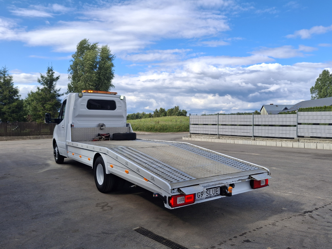 Mercedes-Benz Sprinter 519 Laweta 3500kg Koła Bliźniacze 3.0 V6 - 견인 트럭 : 사진 4 Mercedes-Benz Sprinter 519 Laweta 3500kg Koła Bliźniacze 3.0 V6 - 견인 트럭 : 사진 4