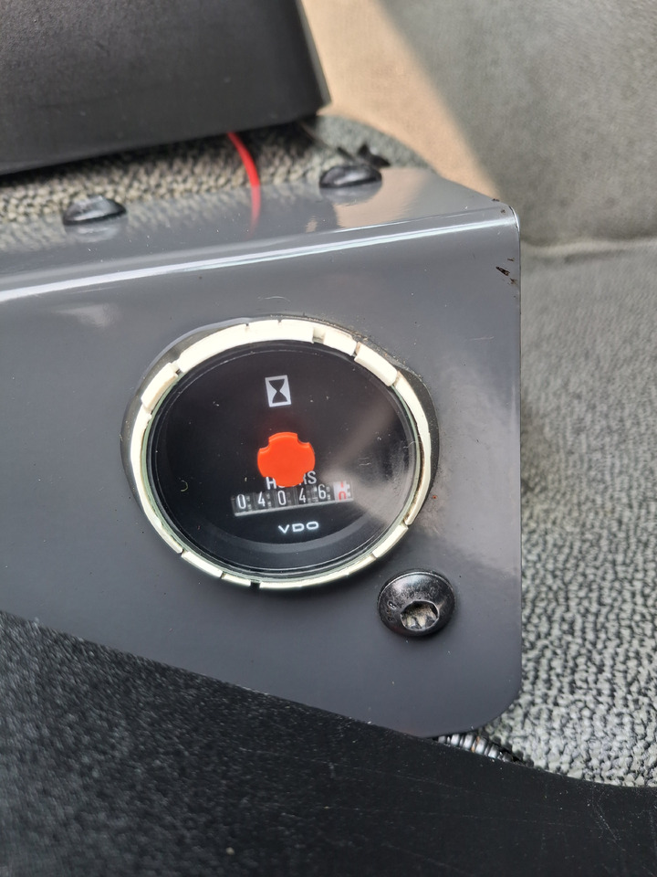 리스 Renault D16 Renault D16 : 사진 39