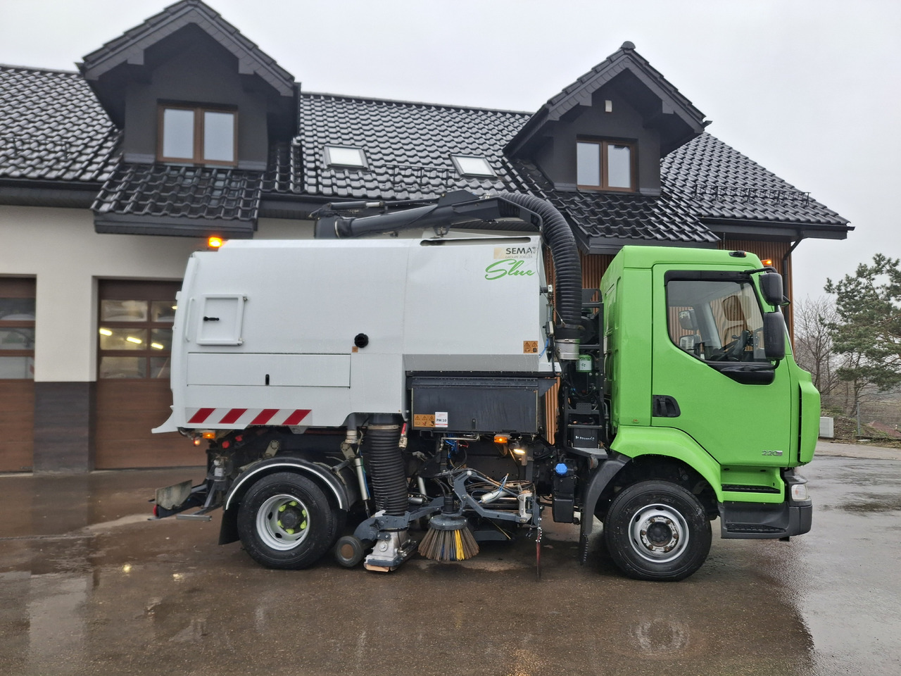 Renault Midlum 220 SEMAT Zoeller Johnston 2014r PM10 L/R 2 Motoren JCB - 거리 청소 차량 : 사진 5 Renault Midlum 220 SEMAT Zoeller Johnston 2014r PM10 L/R 2 Motoren JCB - 거리 청소 차량 : 사진 5