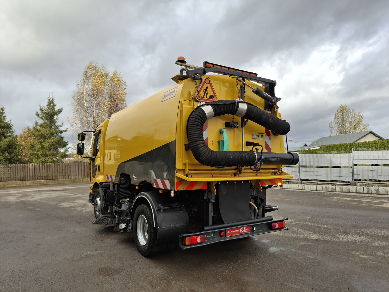 Renault Midlum 270 DXI Zamiatarka Kehrmaschine Schmidt L/R 2 Motoren - 거리 청소 차량 : 사진 3 Renault Midlum 270 DXI Zamiatarka Kehrmaschine Schmidt L/R 2 Motoren - 거리 청소 차량 : 사진 3