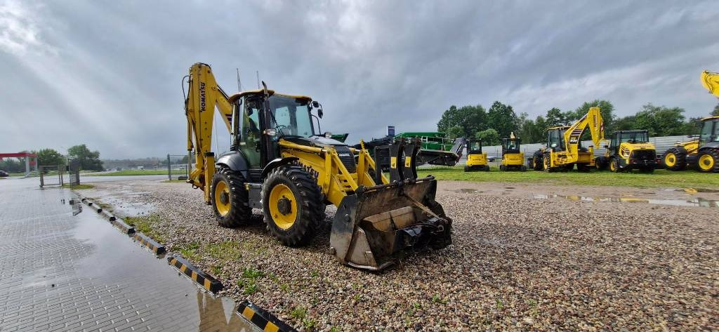 Komatsu WB 97 R-8 - 백호 로더 : 사진 3 Komatsu WB 97 R-8 - 백호 로더 : 사진 3