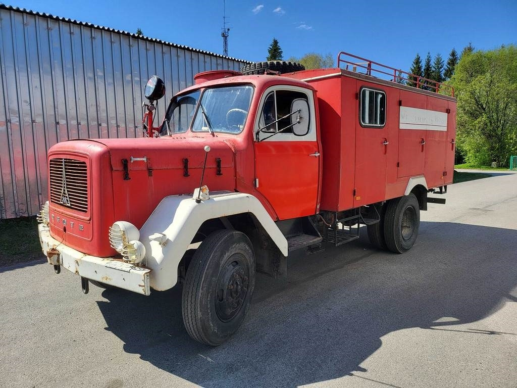 Magirus Deutz 125D 10A 4X4 91kW - 소방차 : 사진 1 Magirus Deutz 125D 10A 4X4 91kW - 소방차 : 사진 1
