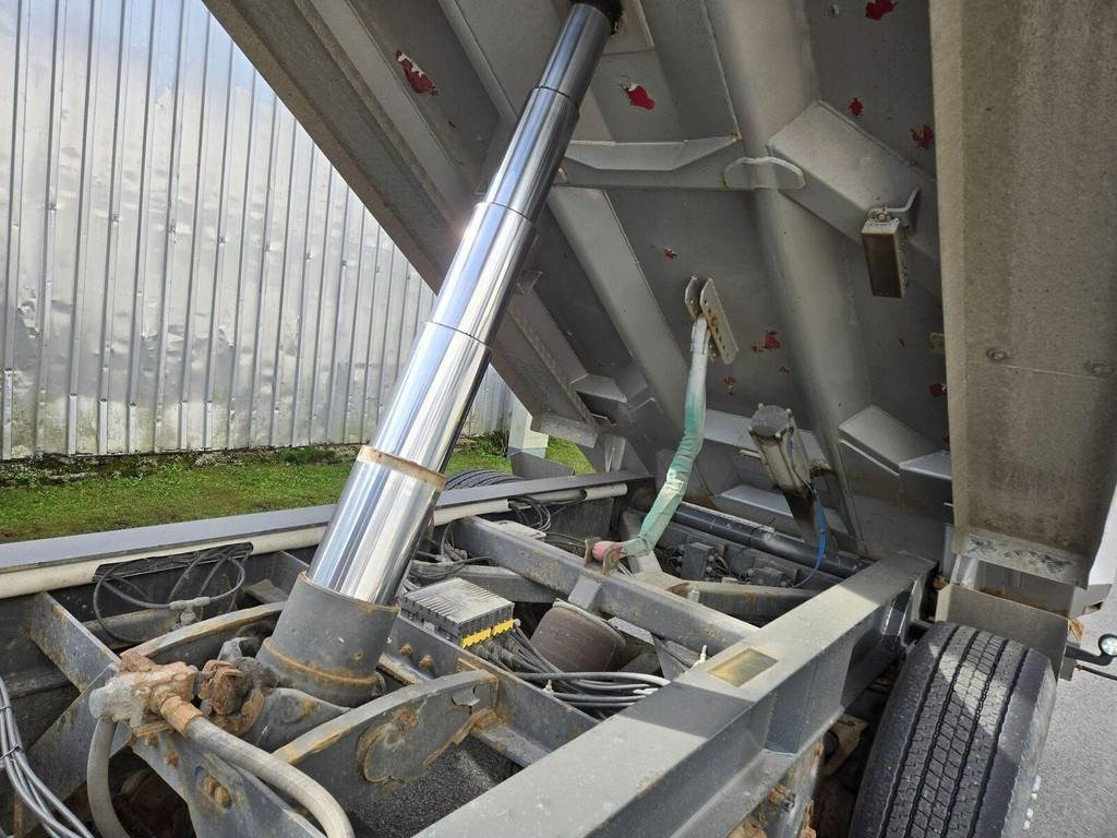 Maur TIPPER TRAILER 3 AXEL - 덤프 트레일러 : 사진 3 Maur TIPPER TRAILER 3 AXEL - 덤프 트레일러 : 사진 3