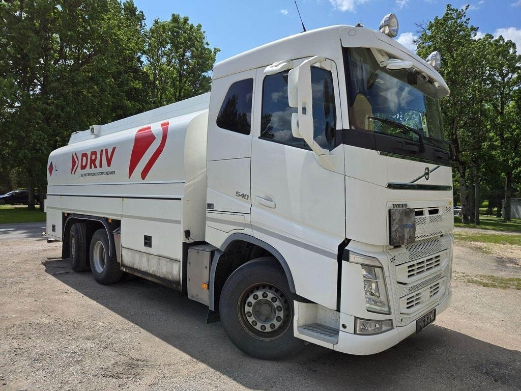 Volvo FH540 6x2 ADR - 유조트럭 : 사진 5 Volvo FH540 6x2 ADR - 유조트럭 : 사진 5