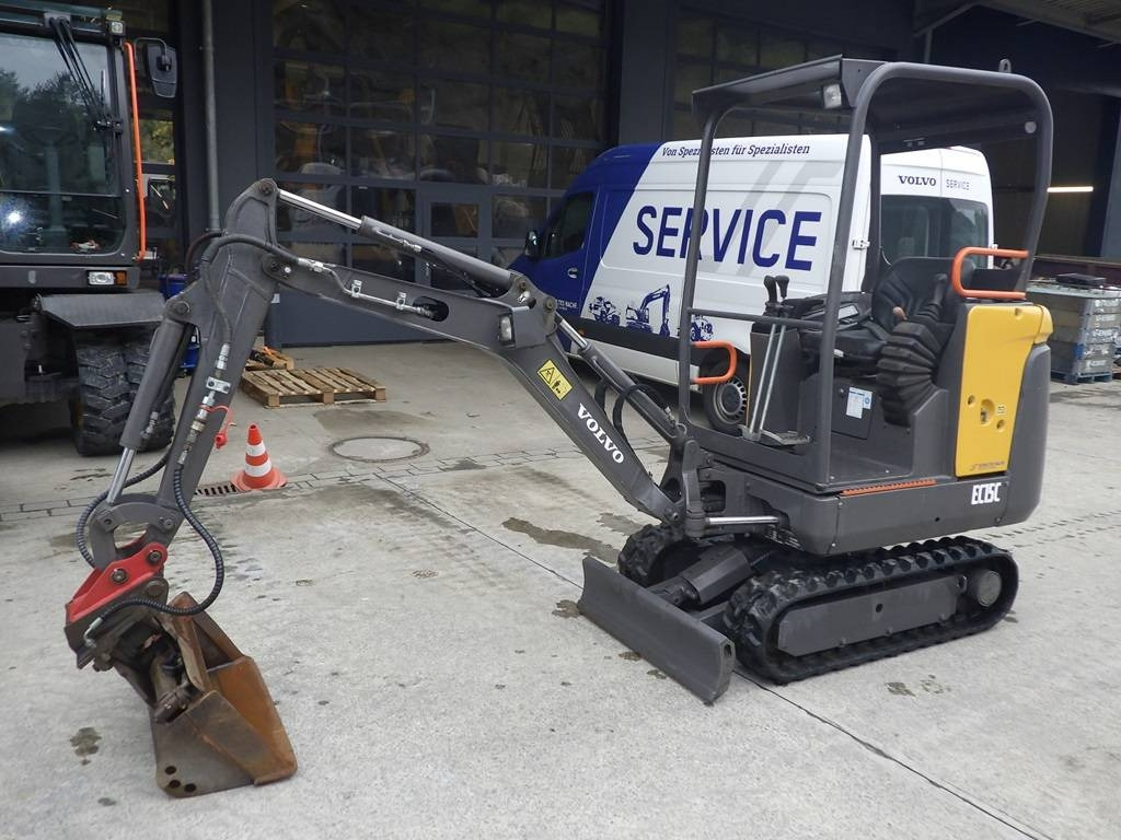 Volvo EC 15 C - 미니 굴삭기 : 사진 1 Volvo EC 15 C - 미니 굴삭기 : 사진 1