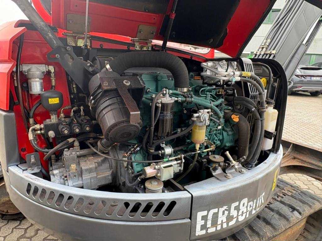 Volvo ECR 58 - 미니 굴삭기 : 사진 5 Volvo ECR 58 - 미니 굴삭기 : 사진 5