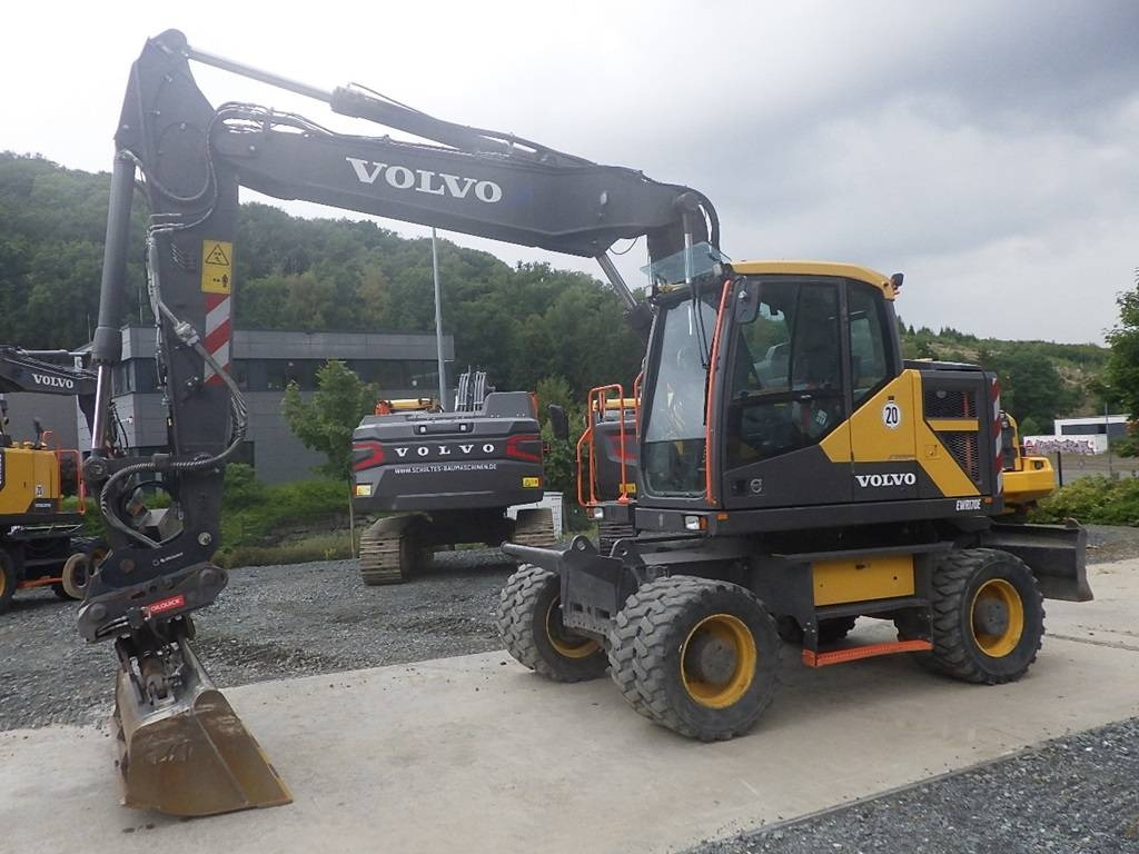Volvo EWR 170 E - 휠 굴삭기 : 사진 1 Volvo EWR 170 E - 휠 굴삭기 : 사진 1