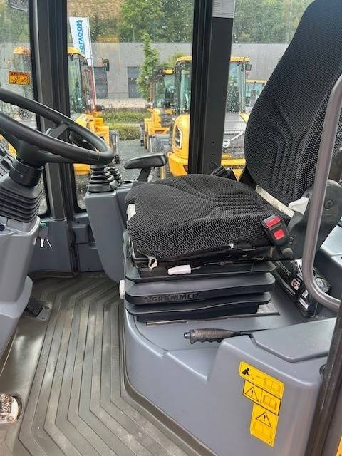 Volvo L 30 G - 휠 로더 : 사진 5 Volvo L 30 G - 휠 로더 : 사진 5