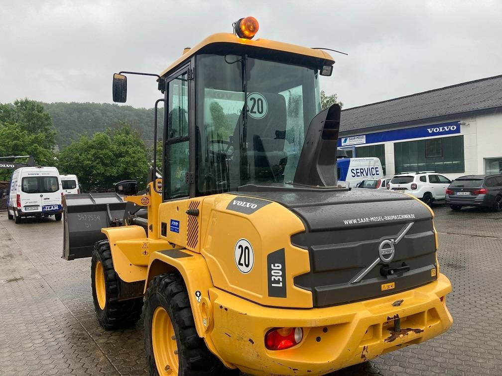 Volvo L 30 G - 휠 로더 : 사진 4 Volvo L 30 G - 휠 로더 : 사진 4