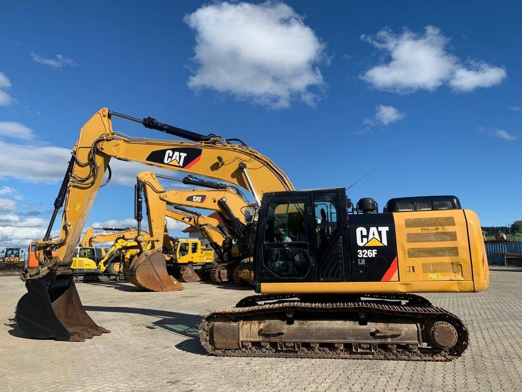 CAT 326FLN - 크롤러 굴삭기 : 사진 2 CAT 326FLN - 크롤러 굴삭기 : 사진 2