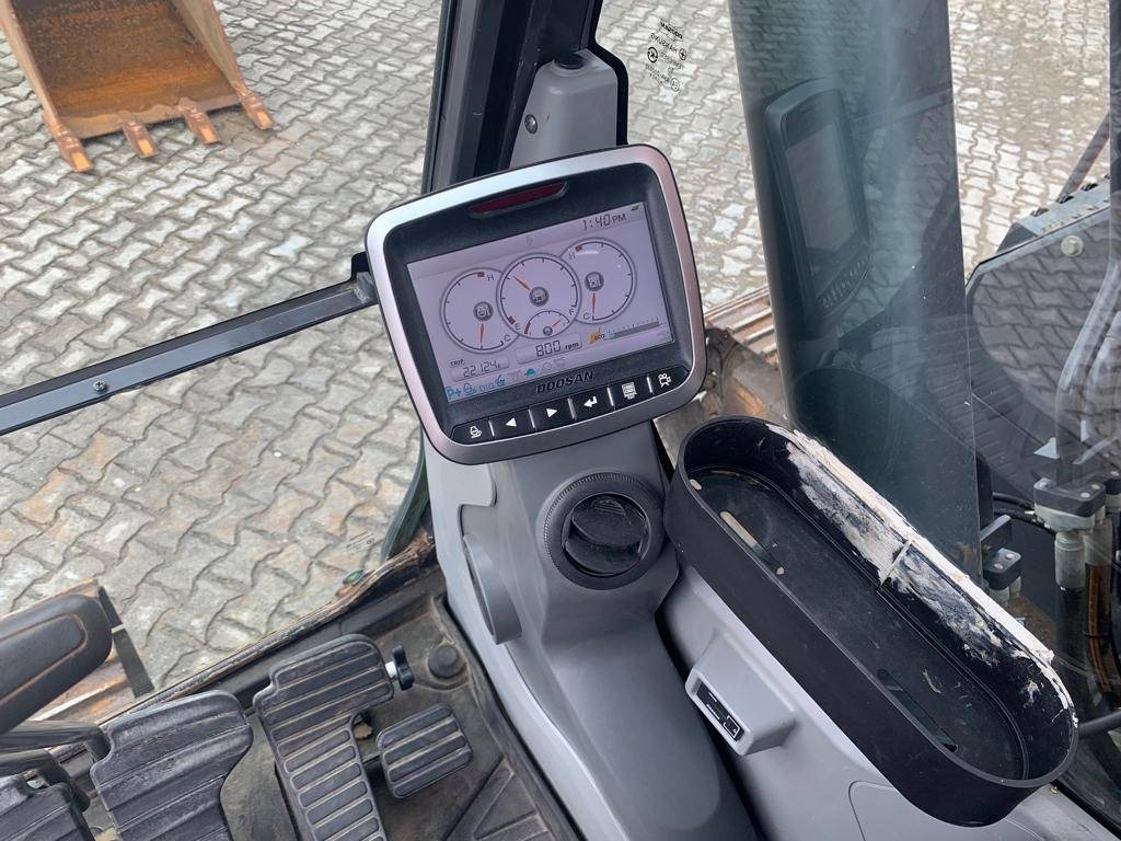 크롤러 굴삭기 Doosan DX 235 LCR-5 : 사진 11 크롤러 굴삭기 Doosan DX 235 LCR-5 : 사진 11