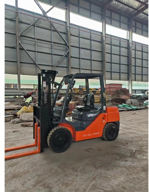 지게차 2022 Toyota FD30 : 사진 1