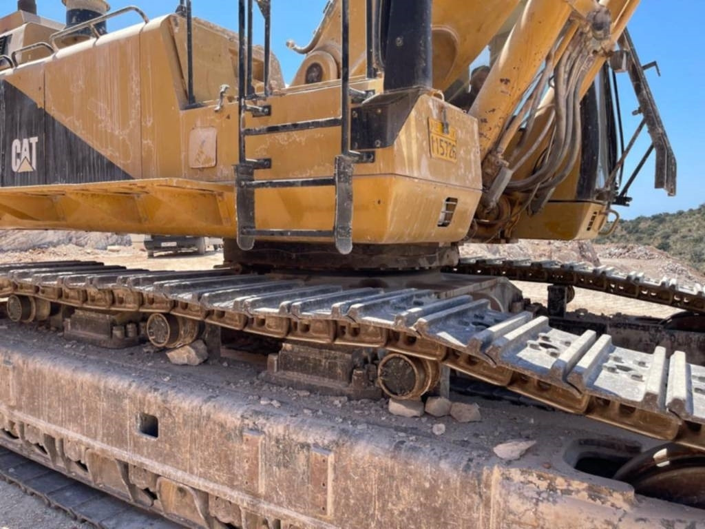 CAT 375 L - 크롤러 굴삭기 : 사진 2 CAT 375 L - 크롤러 굴삭기 : 사진 2