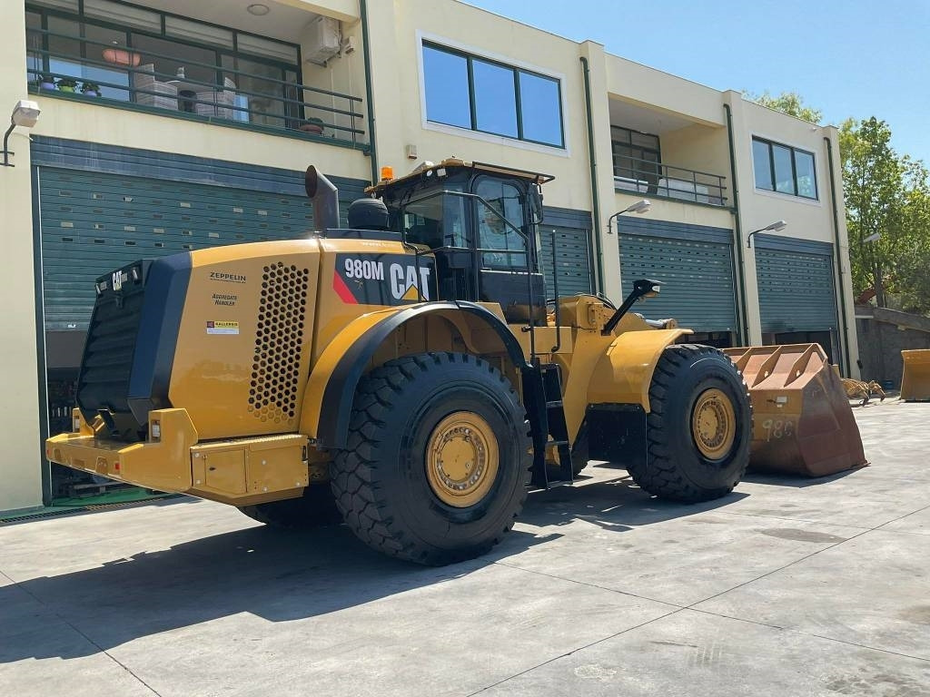 CAT 980M - 휠 로더 : 사진 4 CAT 980M - 휠 로더 : 사진 4