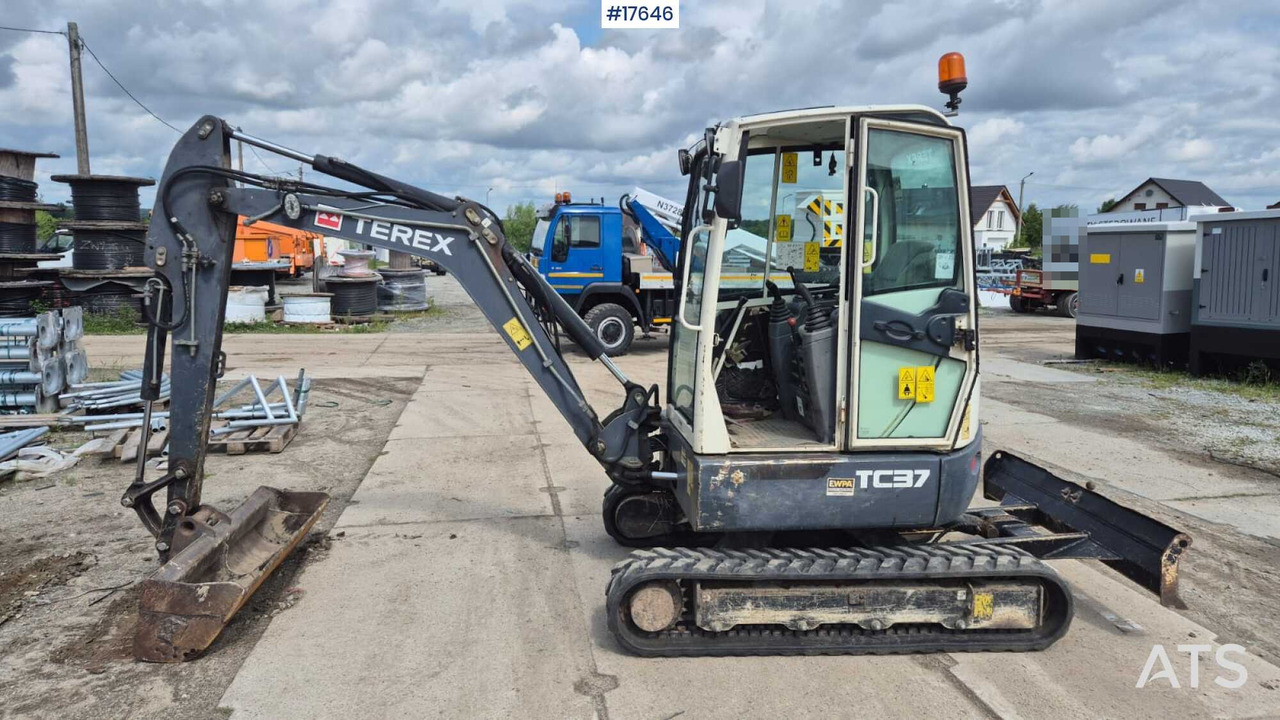 2012 Terex TC 37 - 미니 굴삭기 : 사진 3 2012 Terex TC 37 - 미니 굴삭기 : 사진 3