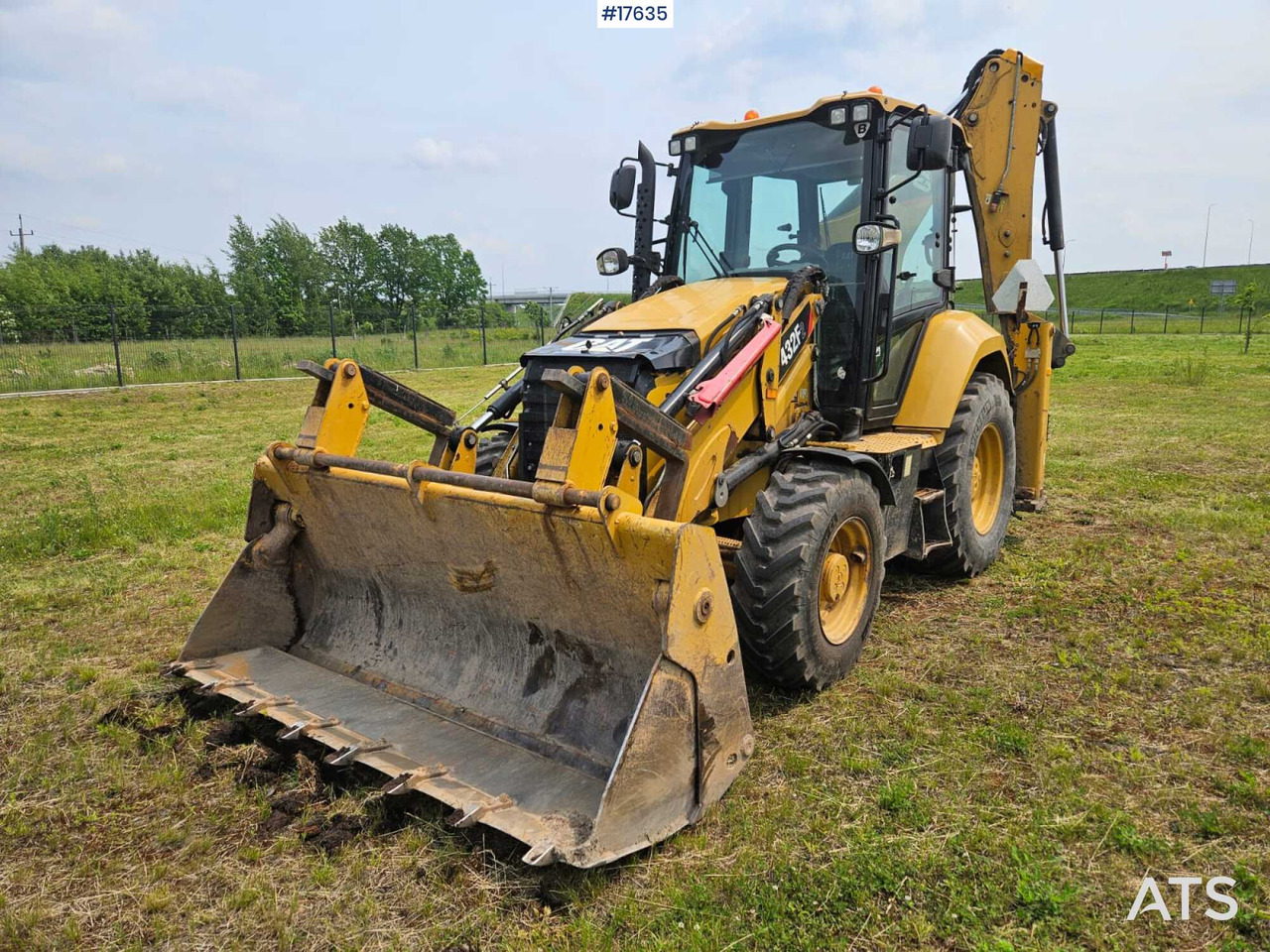 2016 Caterpillar 432F - 백호 로더 : 사진 1 2016 Caterpillar 432F - 백호 로더 : 사진 1