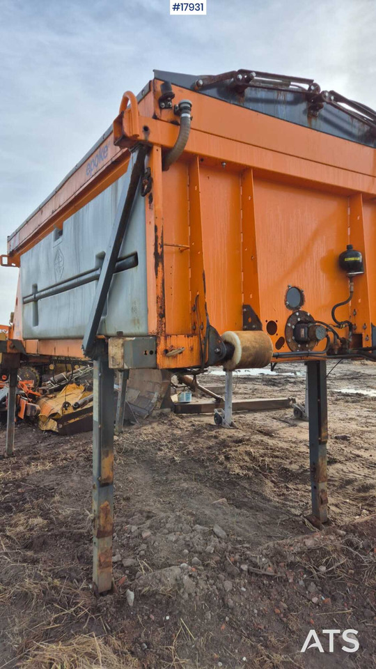 모래/ 소금 살포기 EPOKE SH3401 5m3 sand/salt spreader (2007) : 사진 7